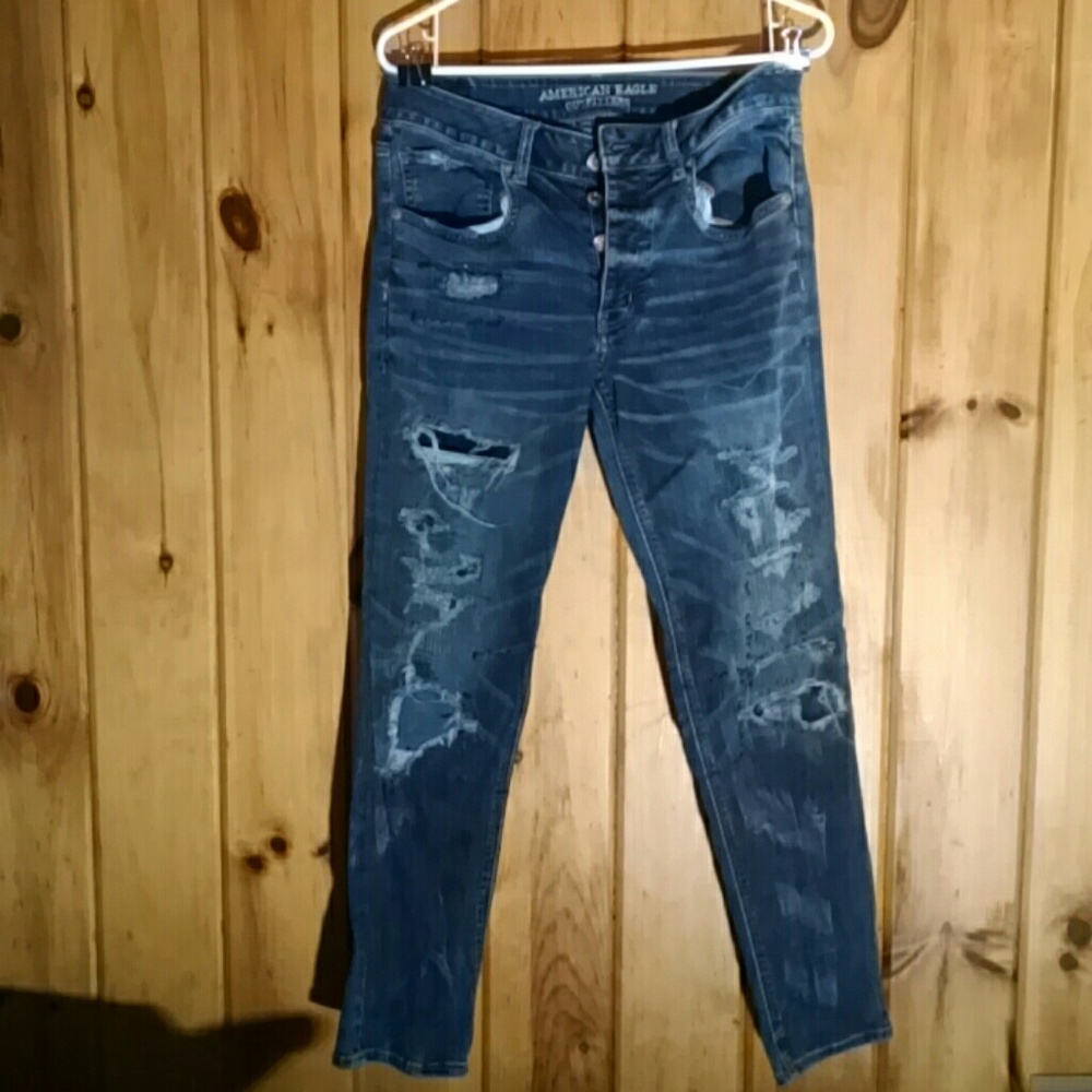 Destroyed and mended female adult Deep Sea Blue